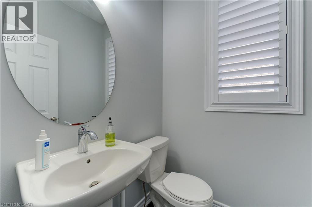 39 Drake Avenue, Paris, Ontario  N3L 0H9 - Photo 4 - 40764421