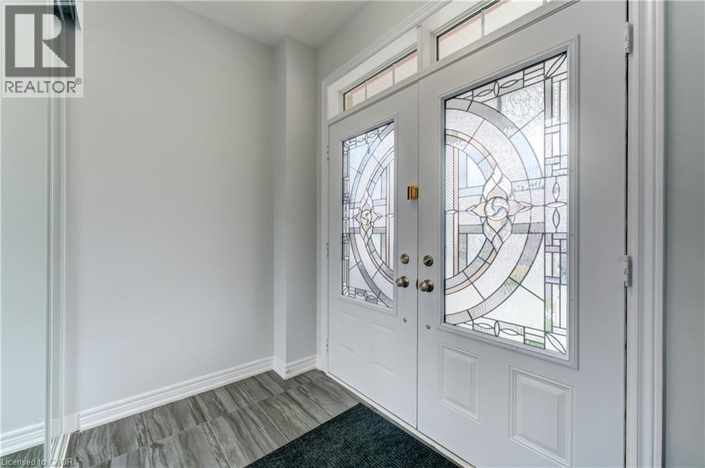 39 Drake Avenue, Paris, Ontario  N3L 0H9 - Photo 3 - 40764421