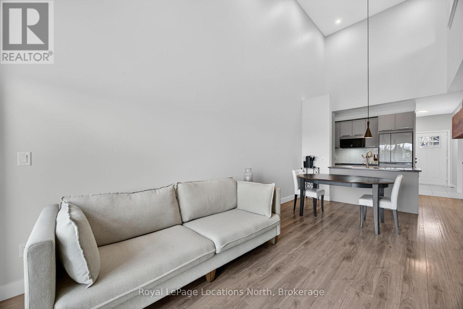 204 - 11 Beausoleil Lane, Blue Mountains, Ontario  L9Y 0H2 - Photo 19 - X12561700