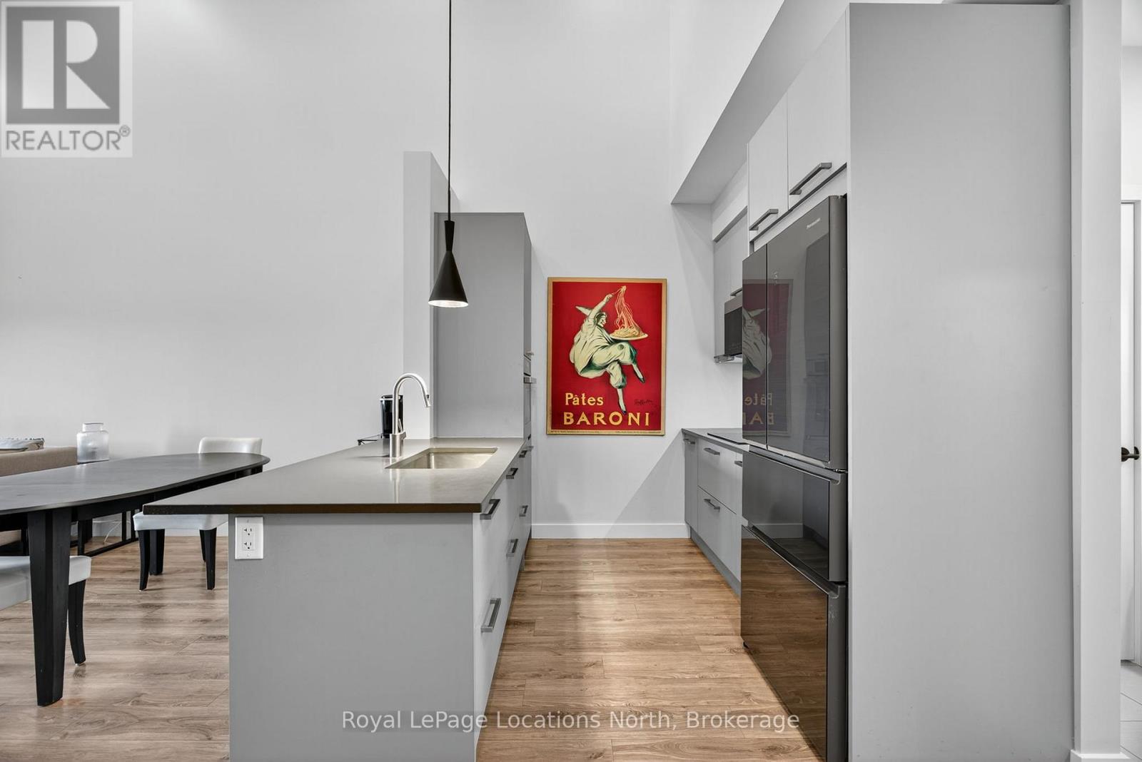 204 - 11 Beausoleil Lane, Blue Mountains, Ontario  L9Y 0H2 - Photo 8 - X12561700