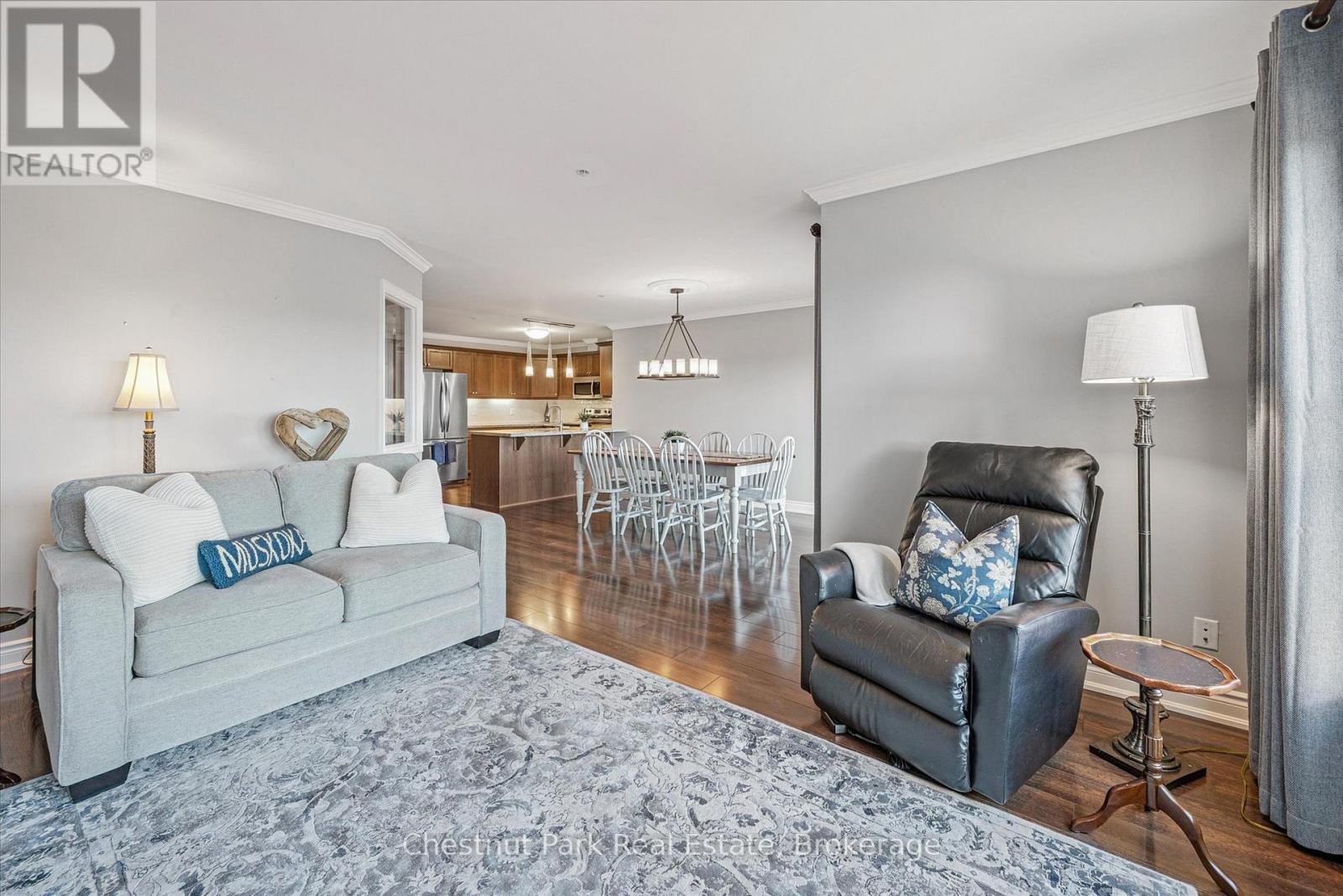 209 - 10b Kimberley Avenue, Bracebridge (Macaulay), Ontario  P1L 0A6 - Photo 20 - X12561904