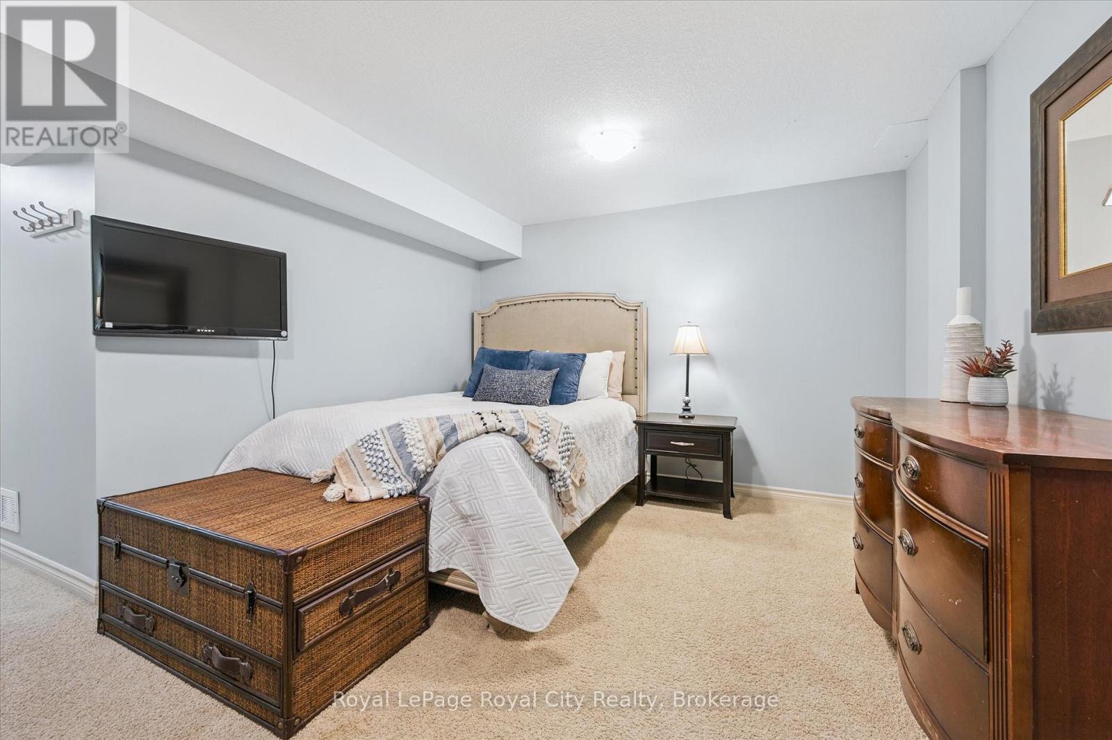 33 - 10 Katemore Drive, Guelph, Ontario N1L 0J2 - Photo 27 - X12561910