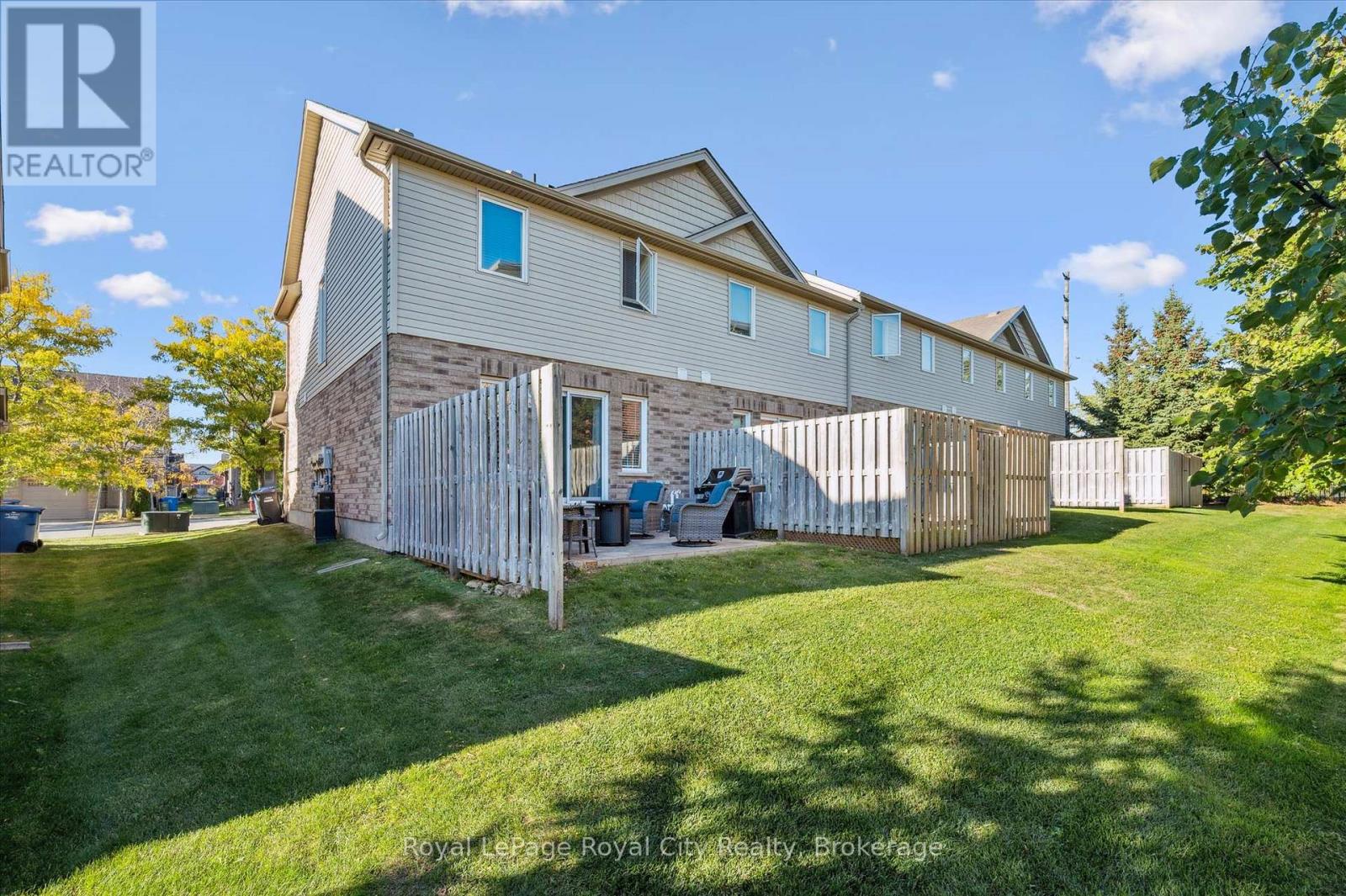 33 - 10 Katemore Drive, Guelph, Ontario N1L 0J2 - Photo 31 - X12561910