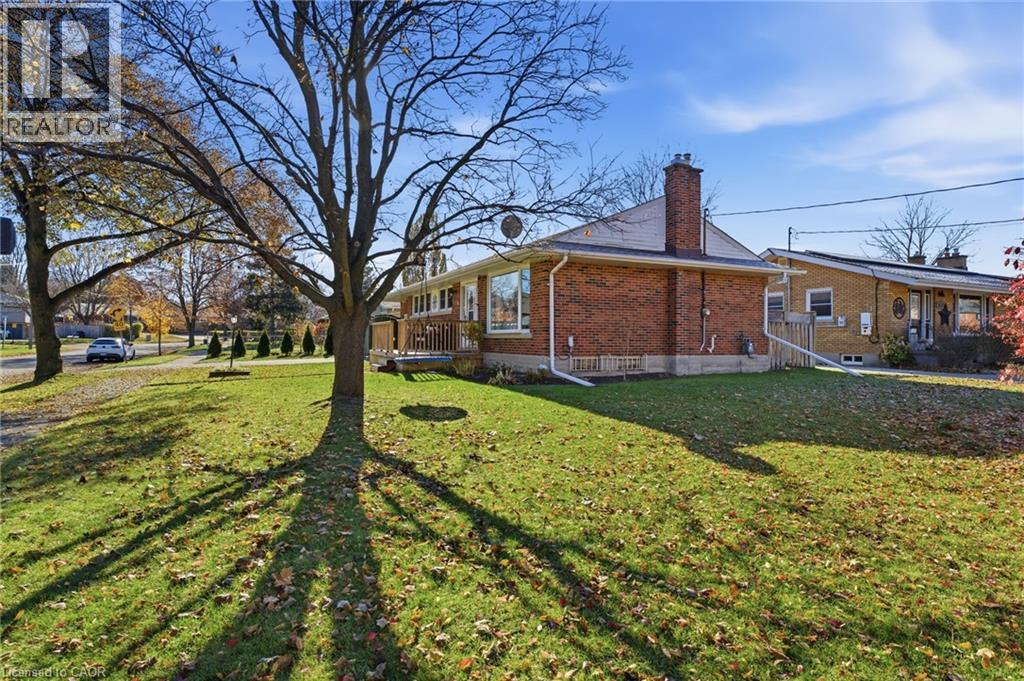 11 Kensington Avenue, Kitchener, Ontario N2B 1J5 - Photo 13 - 40789517