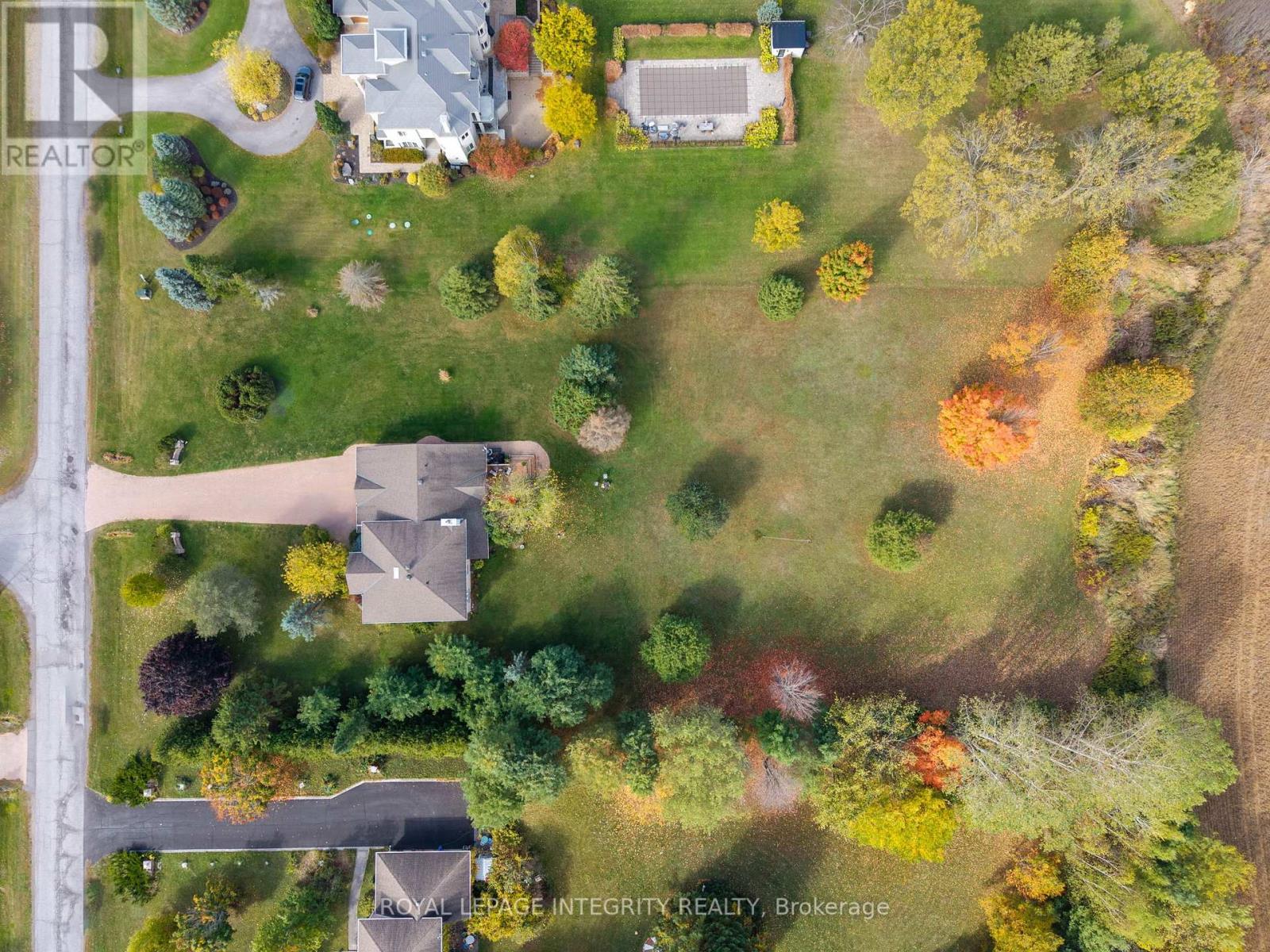 Property at 6 MARCHBROOK CIRCLE image 5