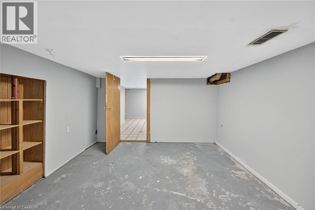 49 East 33rd Street, Hamilton, Ontario  L8V 3S9 - Photo 27 - 40786757