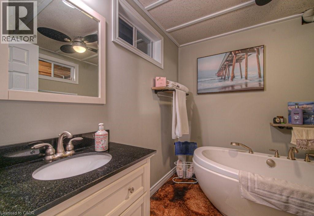 206 Dearborn Boulevard, Waterloo, Ontario  N2J 4Y3 - Photo 31 - 40788934