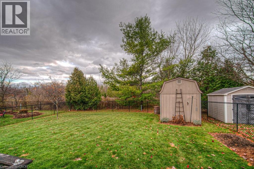 206 Dearborn Boulevard, Waterloo, Ontario  N2J 4Y3 - Photo 36 - 40788934