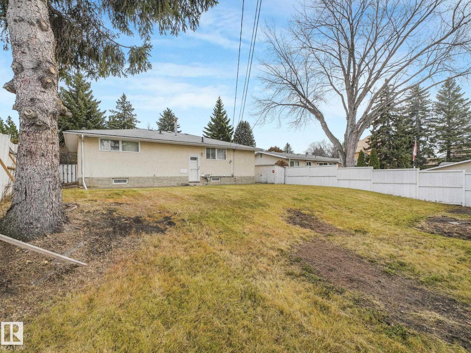 12304 42 Av Nw, Edmonton, Alberta  T6J 0W9 - Photo 8 - E4465774