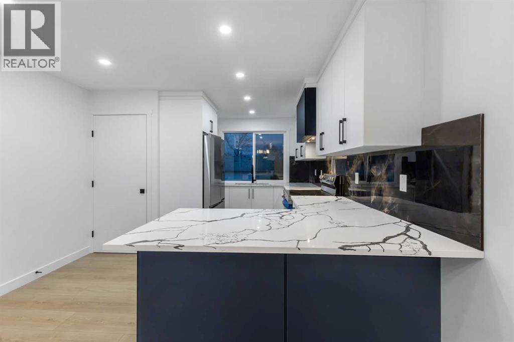 16 Faldale Close Ne, Calgary, Alberta  T3J 1V9 - Photo 11 - A2270795