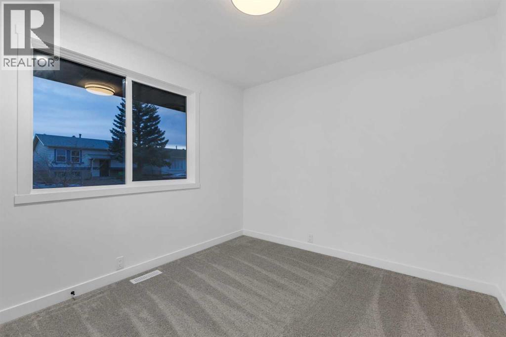 16 Faldale Close Ne, Calgary, Alberta  T3J 1V9 - Photo 24 - A2270795