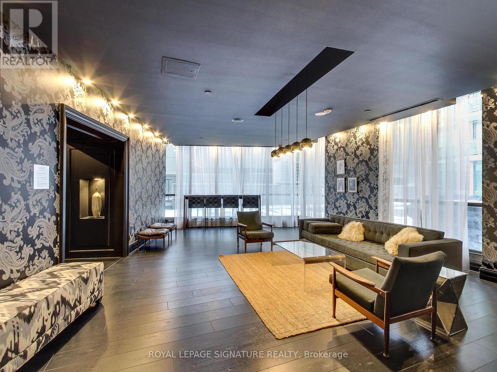 2009 - 1 Scott Street, Toronto, Ontario  M5E 1A1 - Photo 20 - C12561764