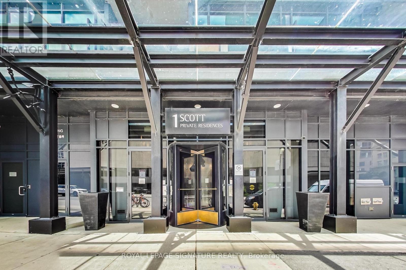 2009 - 1 Scott Street, Toronto, Ontario  M5E 1A1 - Photo 27 - C12561764