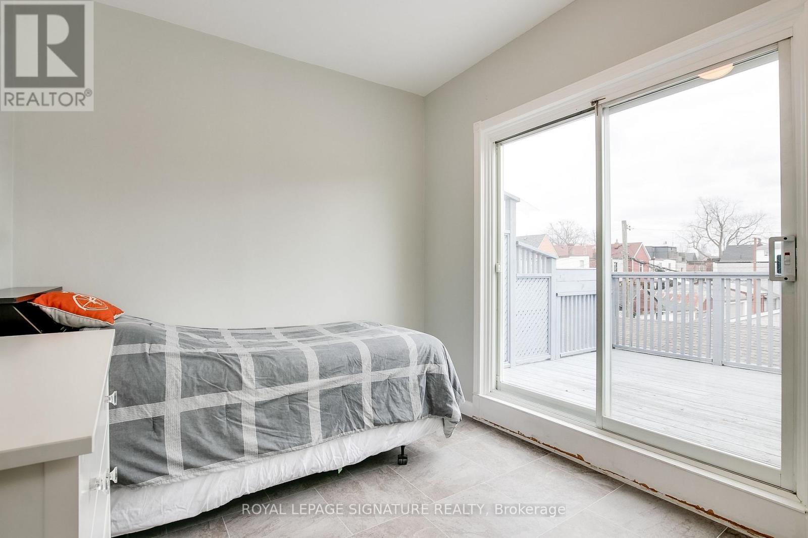 2nd Floor - 133 Brock Street, Toronto, Ontario  M6K 2L5 - Photo 14 - C12561812