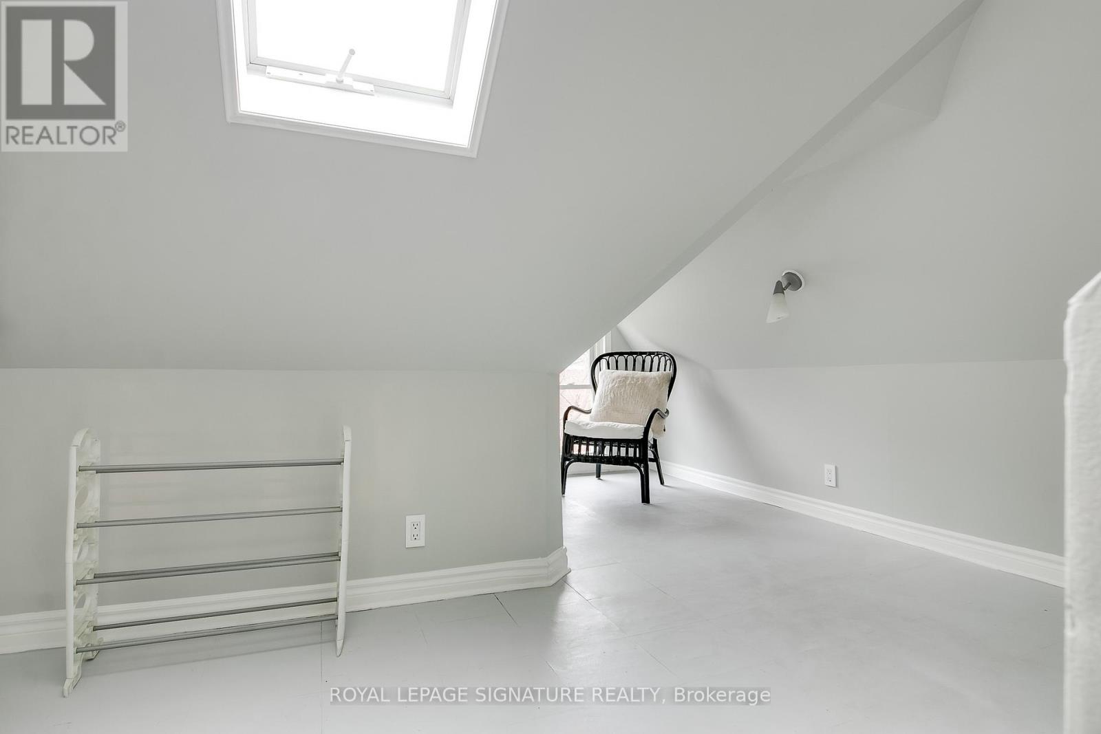 2nd Floor - 133 Brock Street, Toronto, Ontario  M6K 2L5 - Photo 16 - C12561812