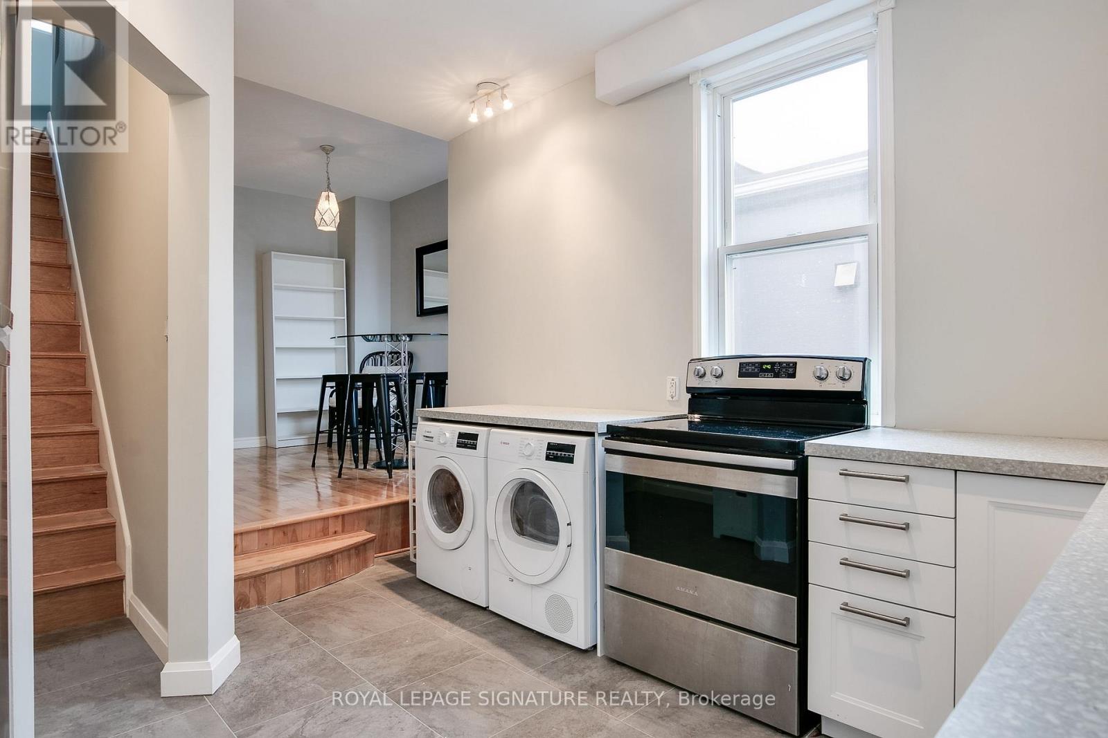 2nd Floor - 133 Brock Street, Toronto, Ontario  M6K 2L5 - Photo 4 - C12561812