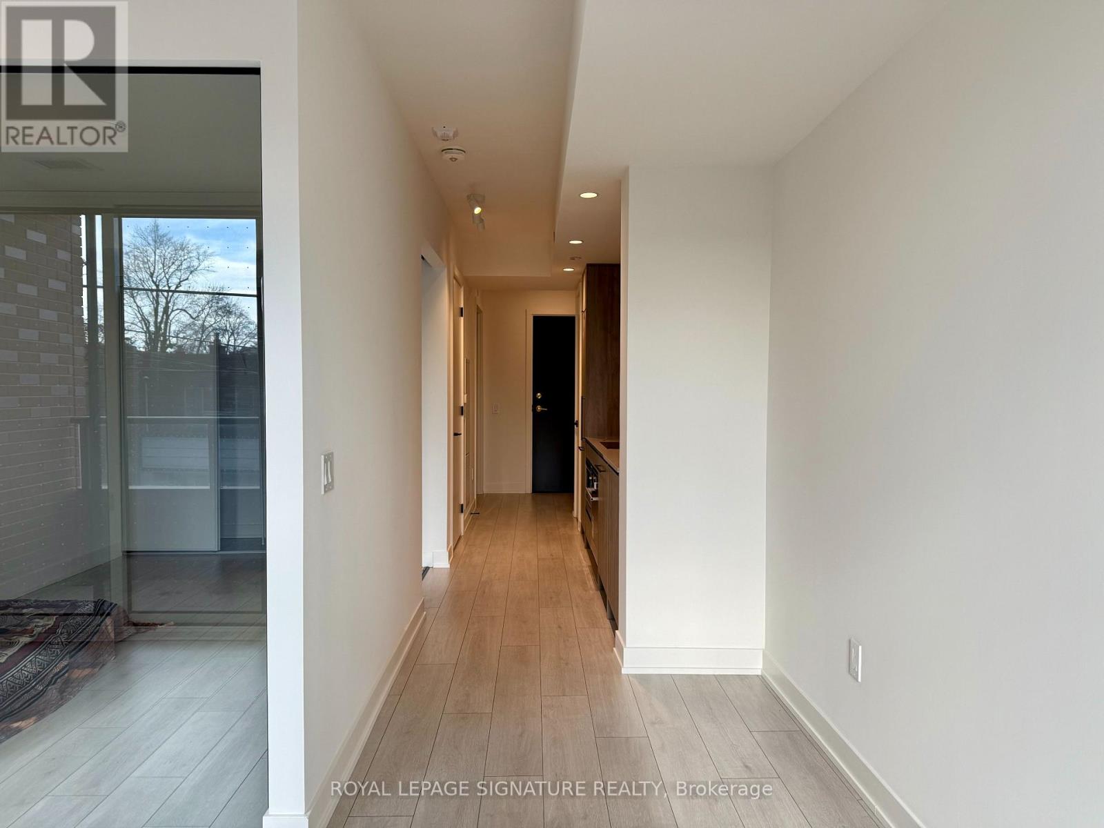 206 - 5 Lakeview Avenue, Toronto, Ontario  M6J 0H3 - Photo 5 - C12561874