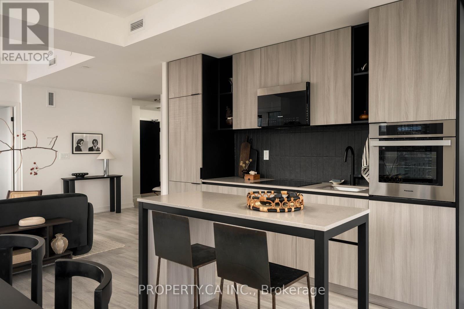 Lph01 - 2 Augusta Avenue, Toronto, Ontario  M5V 0T3 - Photo 17 - C12561900