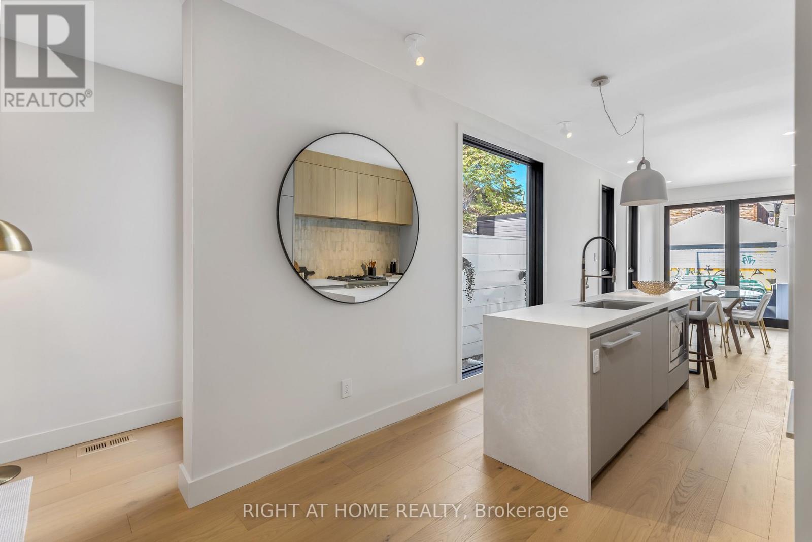 768 Richmond Street W, Toronto, Ontario  M6J 1C5 - Photo 13 - C12561938