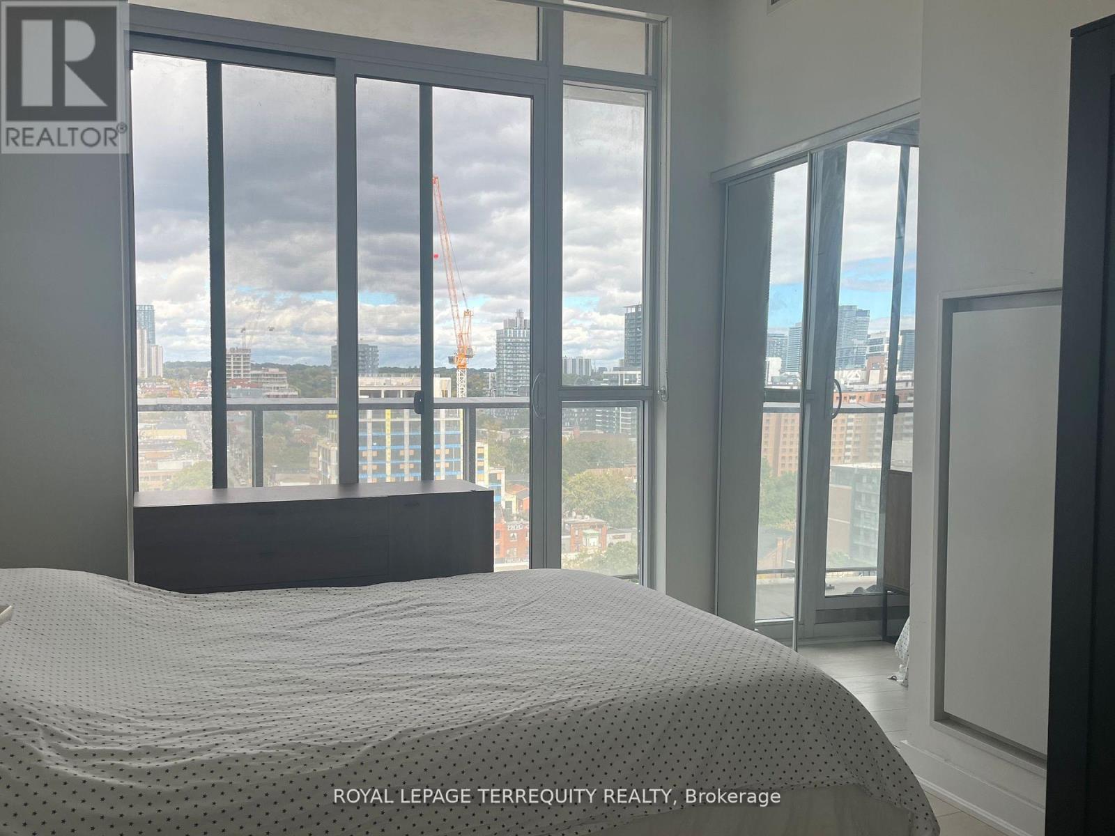 1405 - 120 Parliament Street, Toronto, Ontario  M5A 0N6 - Photo 7 - C12561978