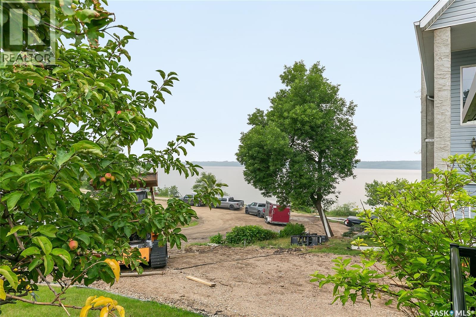 451 9th Street E, Regina Beach, Saskatchewan  S0G 4C0 - Photo 30 - SK024397