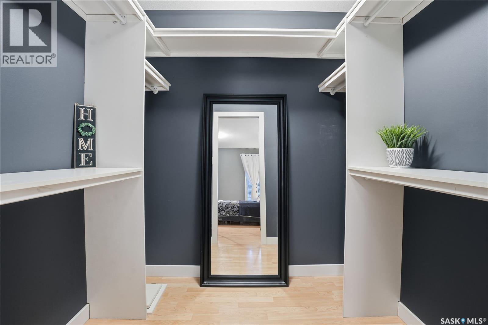 1827 Norman Mackenzie Road, Regina, Saskatchewan  S4X 0A5 - Photo 15 - SK024229