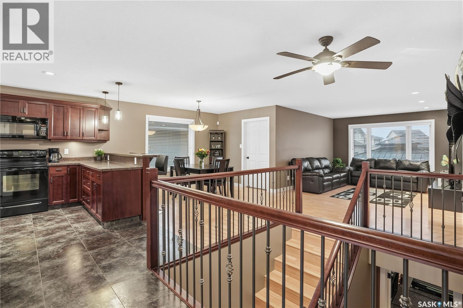 1827 Norman Mackenzie Road, Regina, Saskatchewan  S4X 0A5 - Photo 2 - SK024229