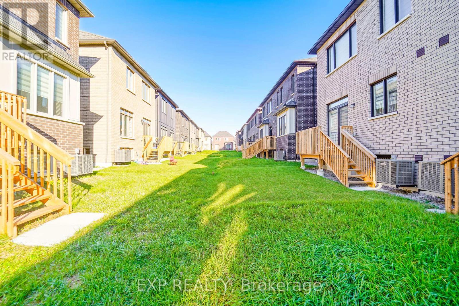 1033 Pisces Trail, Pickering, Ontario  L0H 1J0 - Photo 37 - E12558636