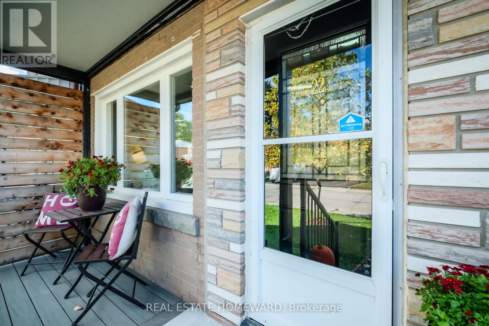 22 Rupert Street, Toronto, Ontario  M1K 1T4 - Photo 5 - E12561880