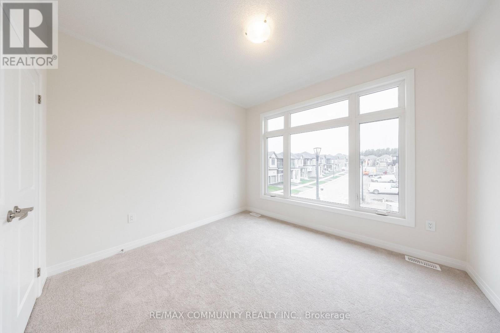 1811 Narcissus Gardens, Pickering, Ontario  L1Y 0B6 - Photo 22 - E12561894