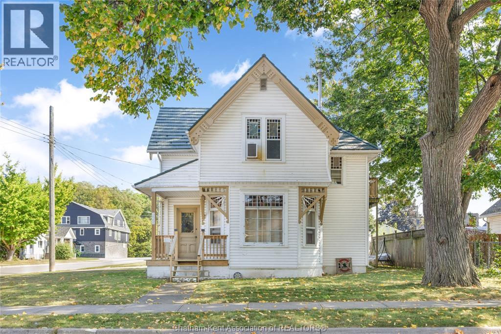 222 Selkirk Street, Chatham, Ontario  N7L 1Z4 - Photo 4 - 25029229