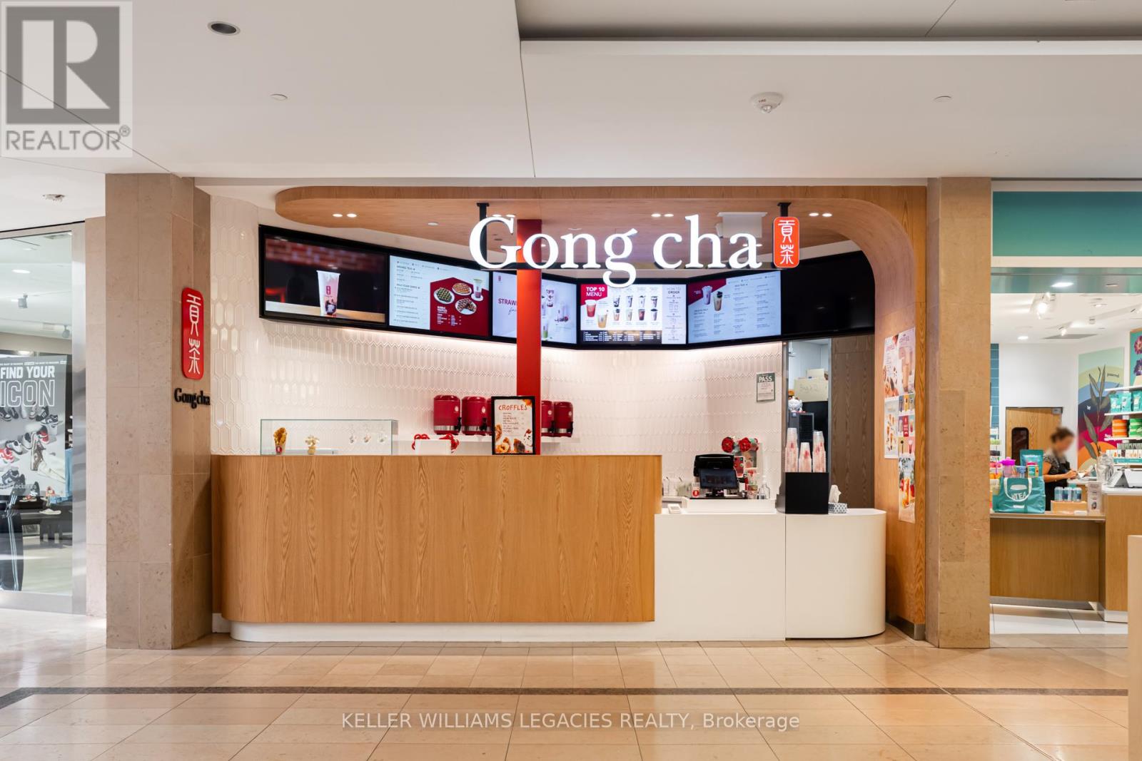 1885a - 25 The West Mall, Toronto, Ontario M9C 1B8 - Photo 1 - W12266367