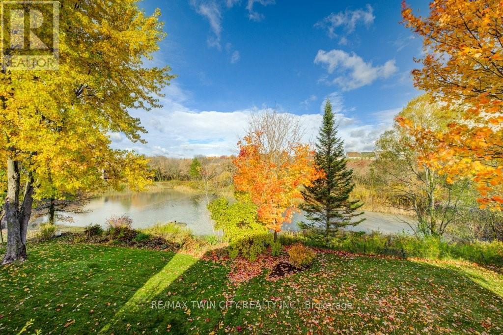 670 Salzburg Drive, Waterloo, Ontario N2V 2N8 - Photo 41 - X12512492