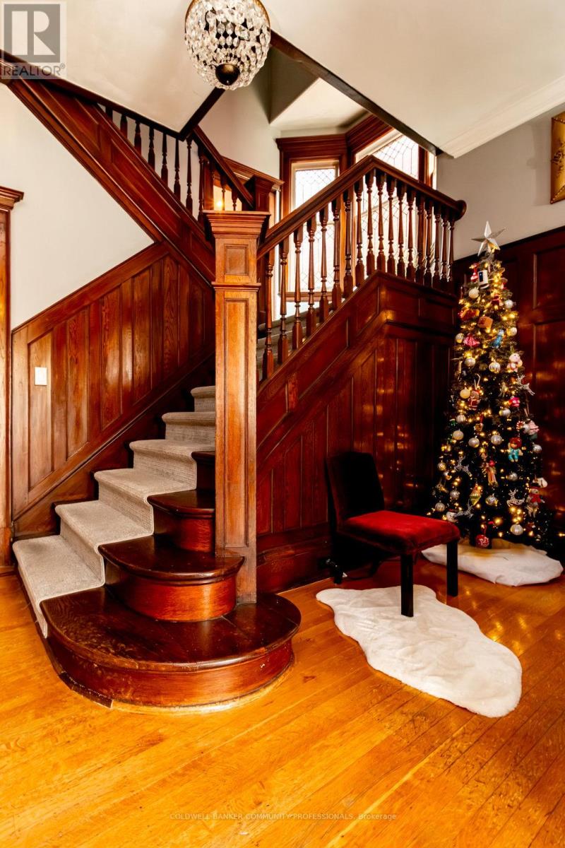 34 Holton Avenue S, Hamilton, Ontario  L8M 2L2 - Photo 23 - X12551830