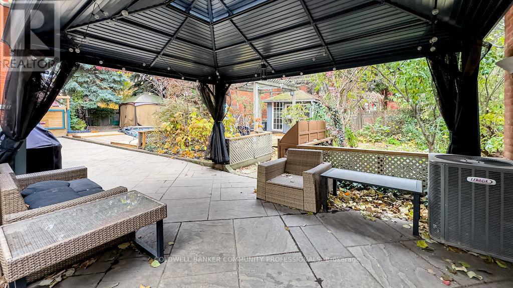 34 Holton Avenue S, Hamilton, Ontario  L8M 2L2 - Photo 47 - X12551830