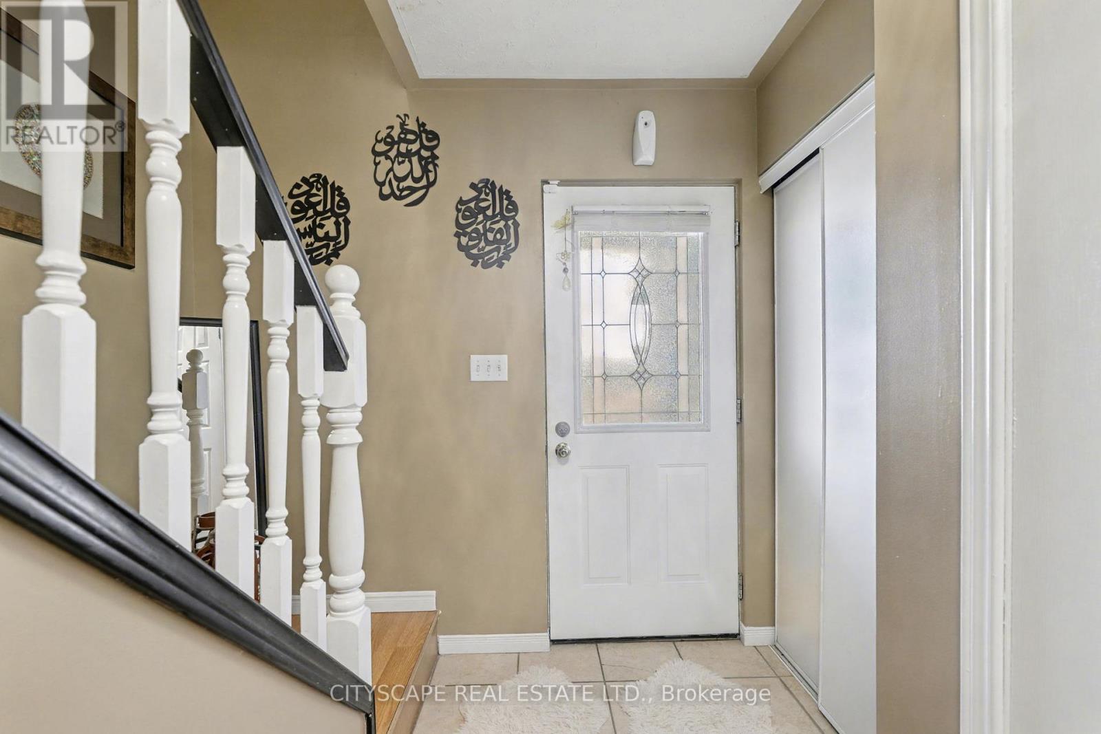 185 Carnegie Street, Ingersoll, Ontario  N5C 1L1 - Photo 7 - X12561650