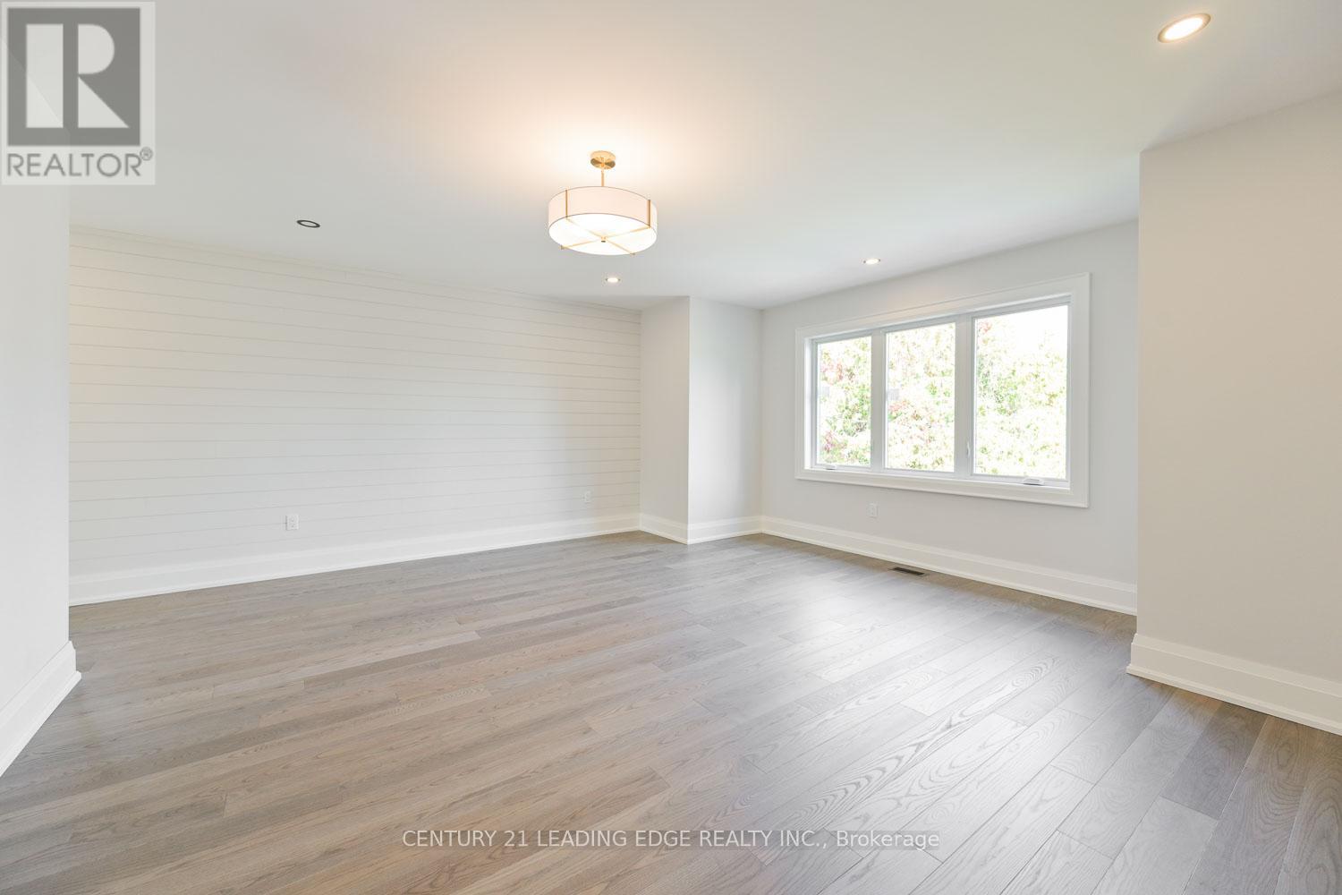 826 Montsell Avenue, Georgina, Ontario  L0E 1S0 - Photo 24 - N12561690