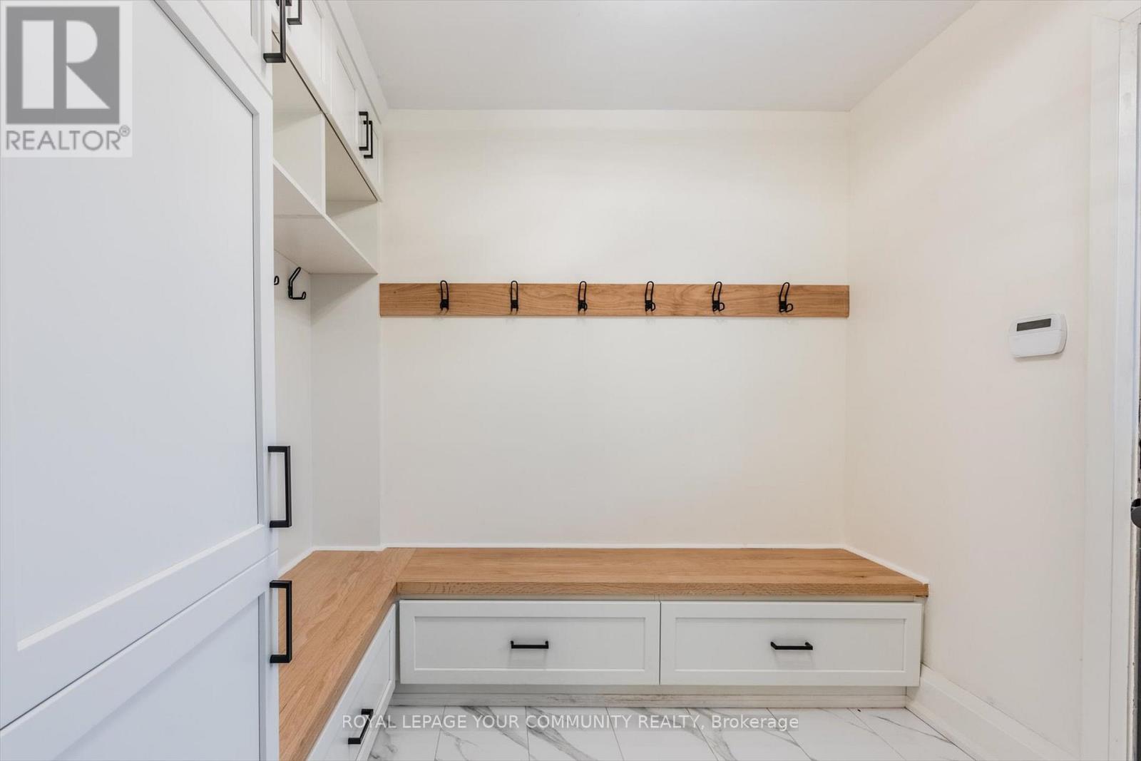 17 Castle Park Boulevard, Vaughan, Ontario  L4H 1V3 - Photo 12 - N12561724