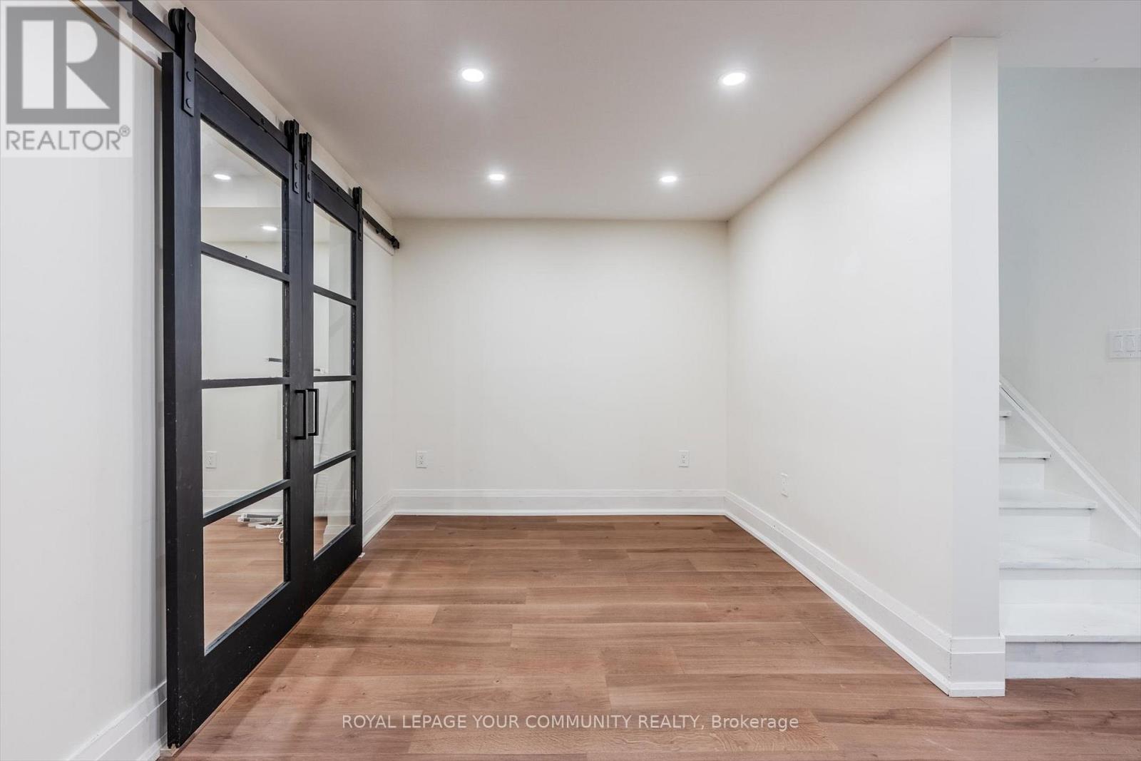 17 Castle Park Boulevard, Vaughan, Ontario  L4H 1V3 - Photo 26 - N12561724