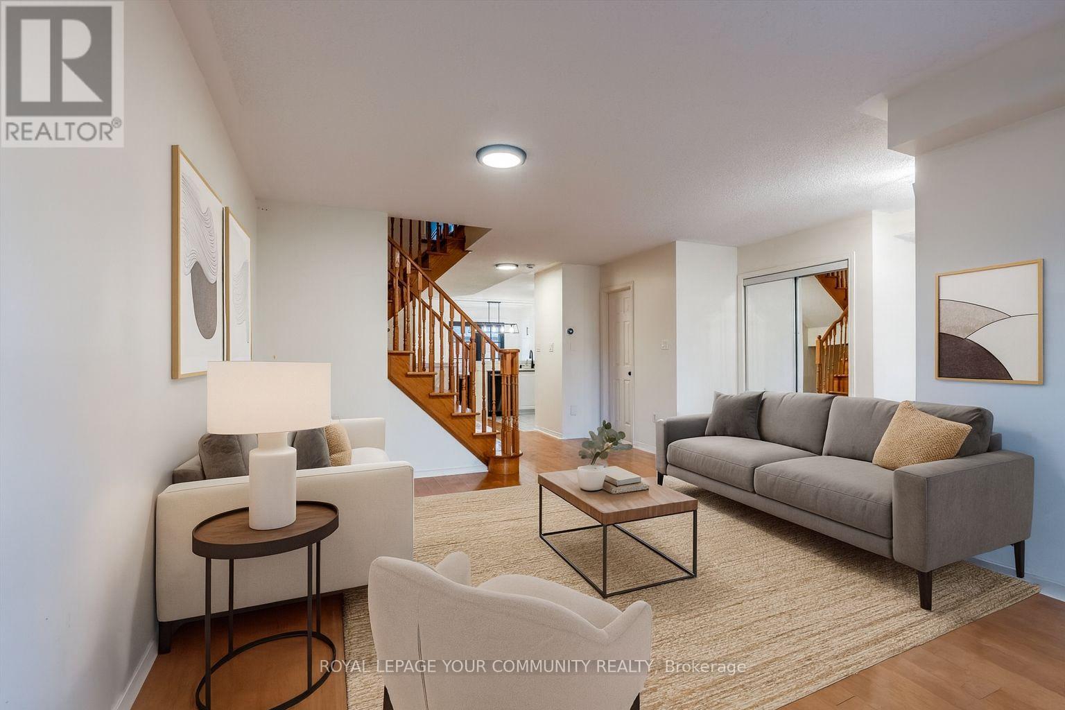 17 Castle Park Boulevard, Vaughan, Ontario  L4H 1V3 - Photo 4 - N12561724