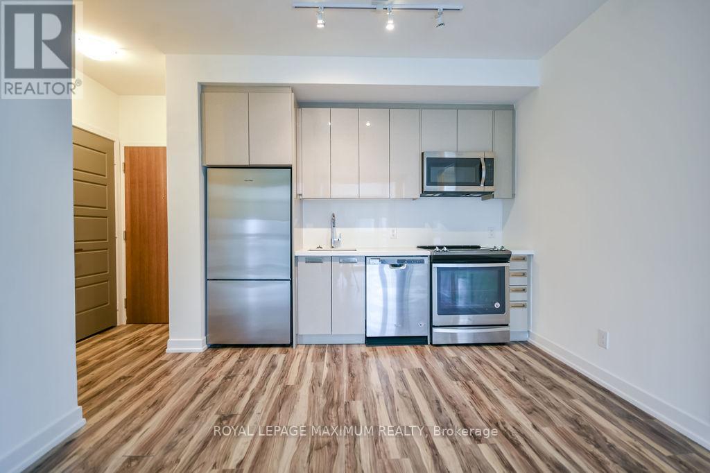 B417 - 271 Sea Ray Avenue, Innisfil, Ontario  L9S 0J4 - Photo 8 - N12561760