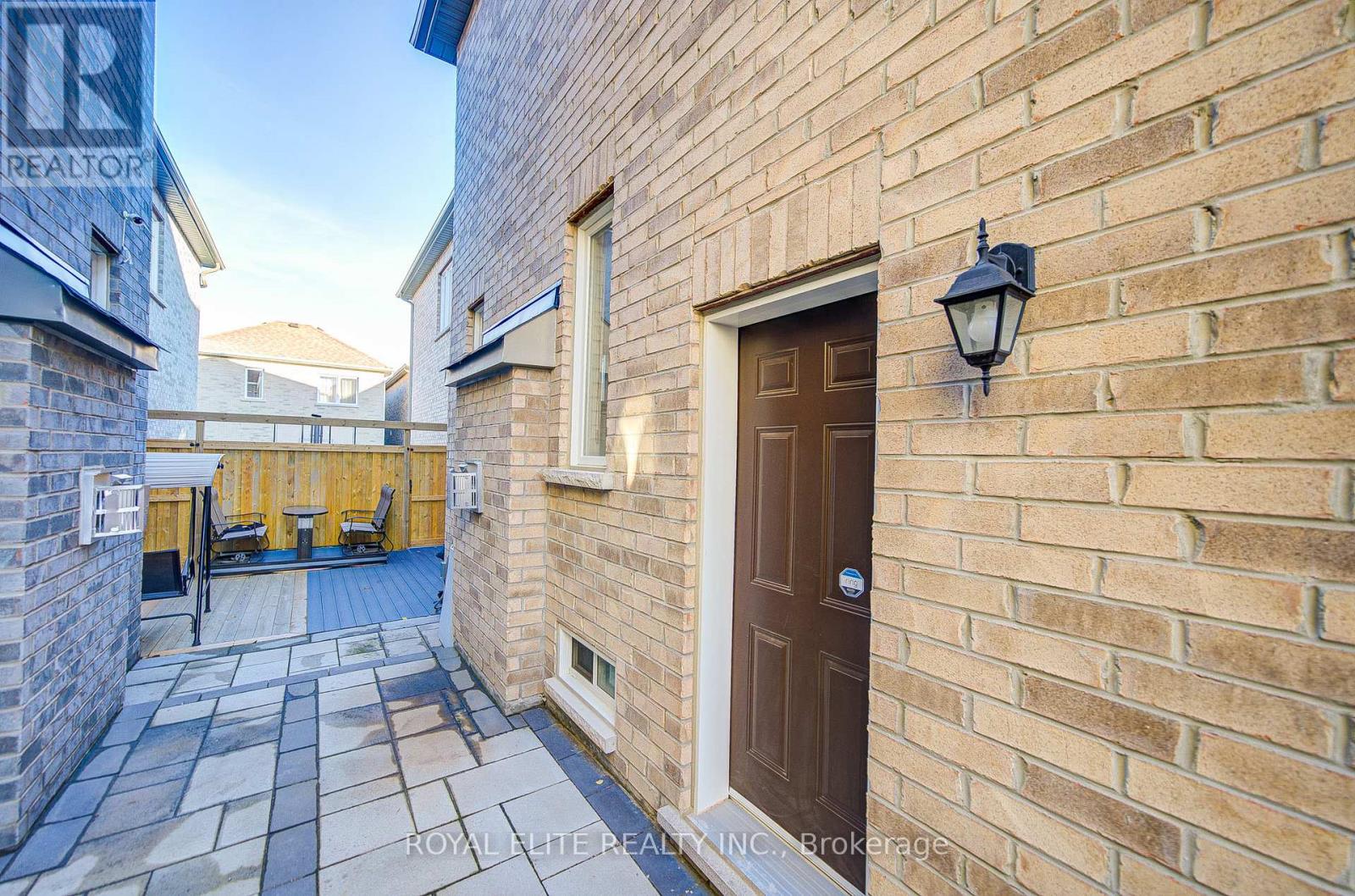 51 Albert Lewis Street, Markham, Ontario  L6B 1A8 - Photo 48 - N12561848