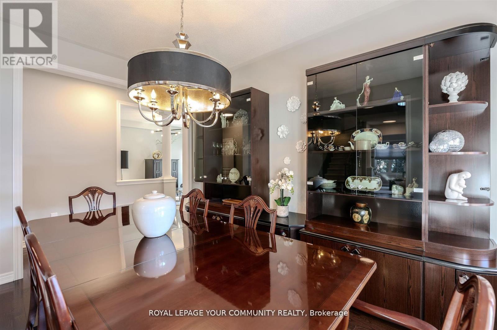 7 Sequin Drive, Richmond Hill, Ontario  L4E 0J3 - Photo 13 - N12561888