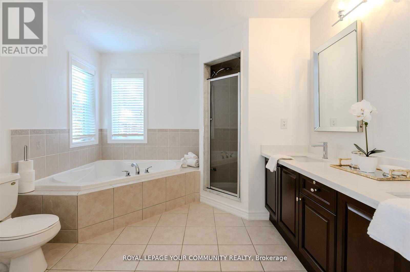 7 Sequin Drive, Richmond Hill, Ontario  L4E 0J3 - Photo 31 - N12561888