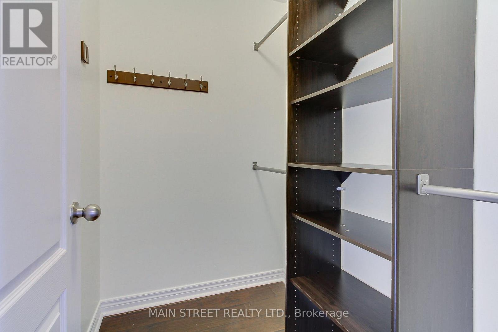 73 Four Seasons Crescent, East Gwillimbury, Ontario  L9N 0C4 - Photo 19 - N12561988