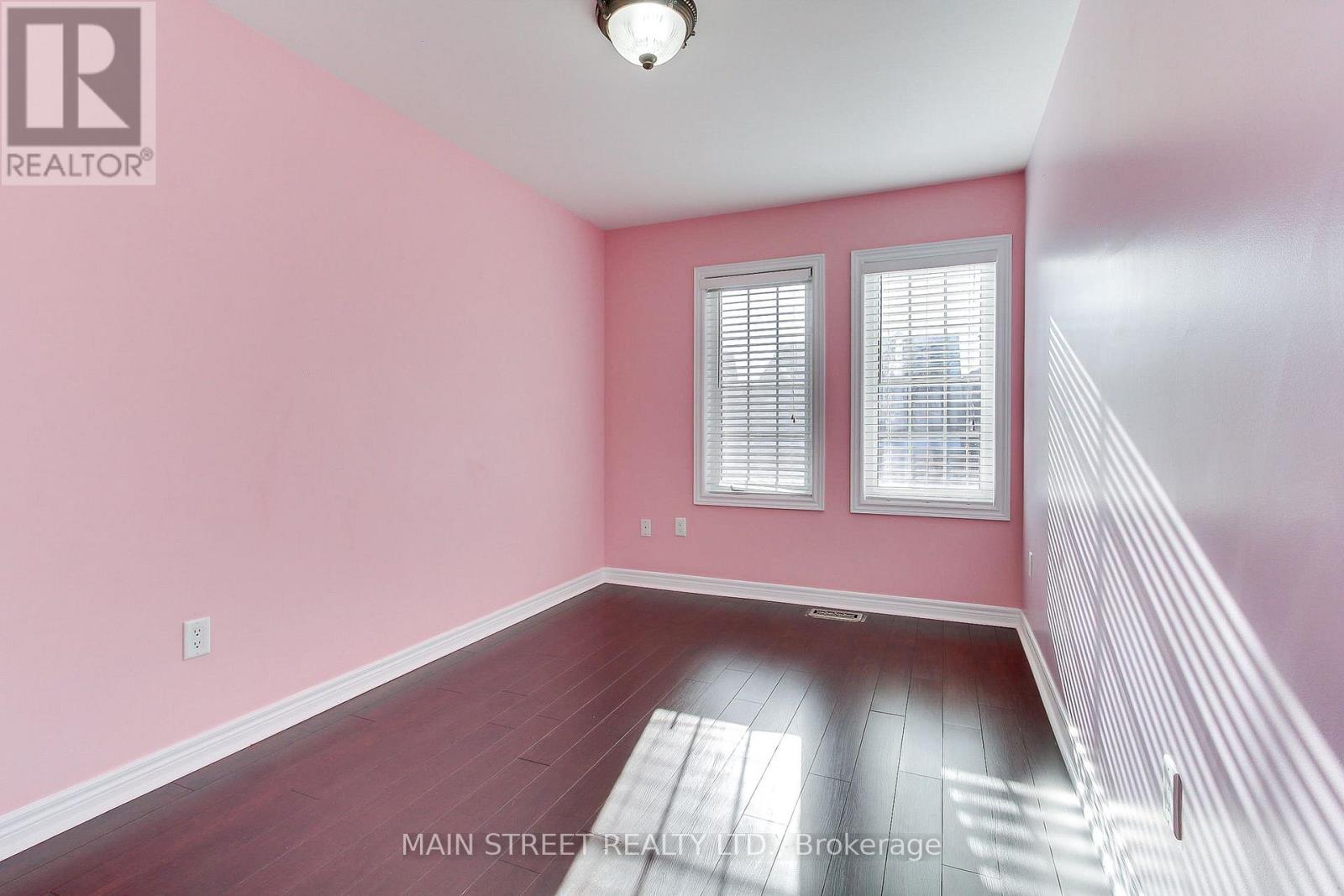 73 Four Seasons Crescent, East Gwillimbury, Ontario  L9N 0C4 - Photo 23 - N12561988