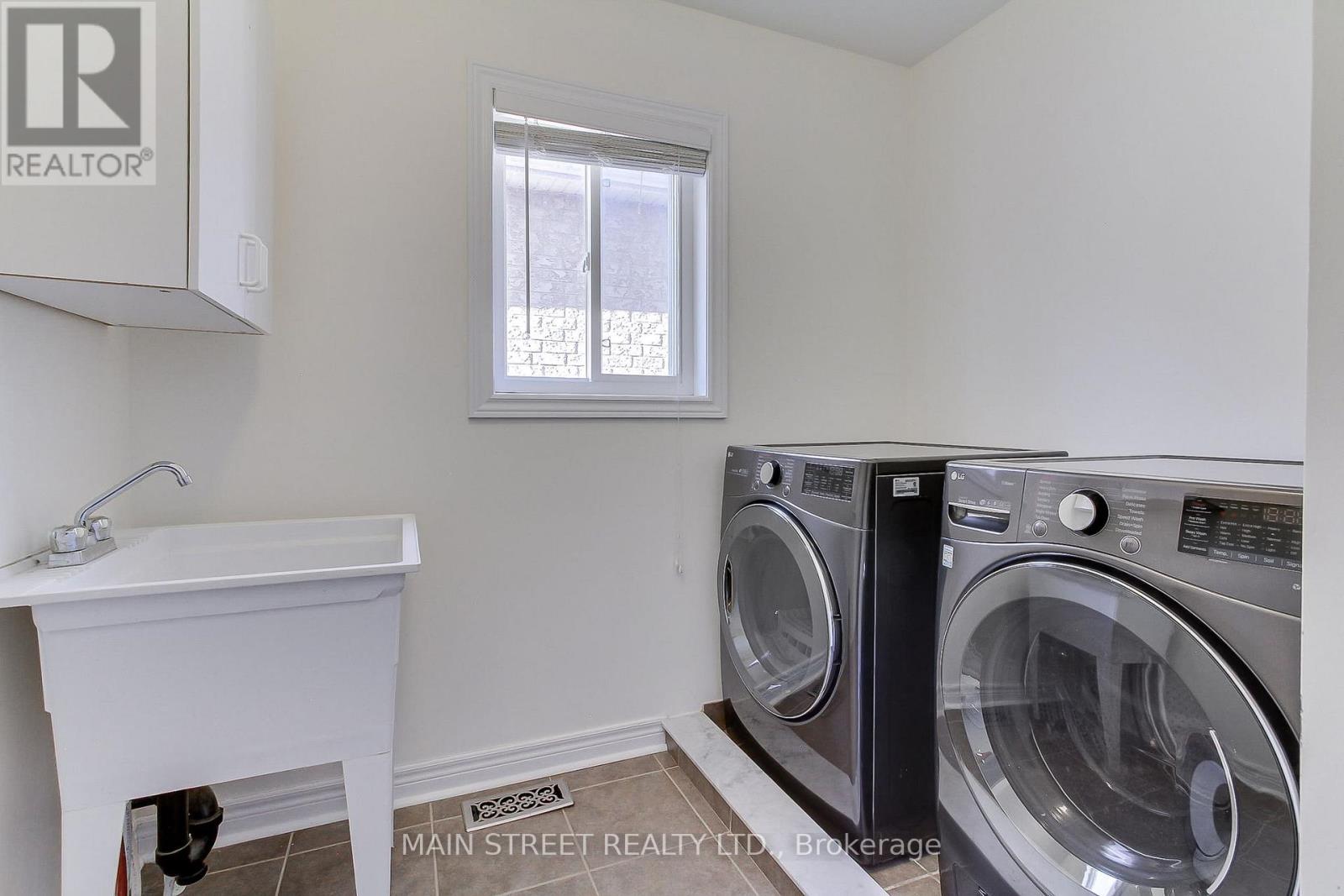 73 Four Seasons Crescent, East Gwillimbury, Ontario  L9N 0C4 - Photo 26 - N12561988