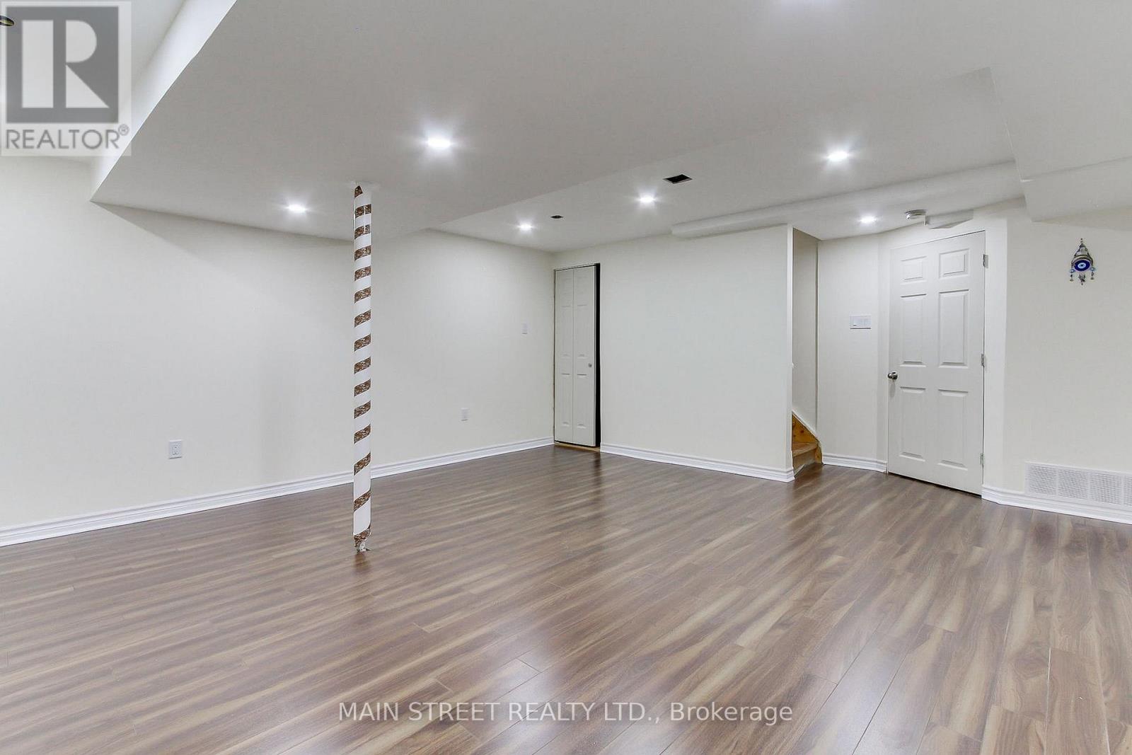 73 Four Seasons Crescent, East Gwillimbury, Ontario  L9N 0C4 - Photo 28 - N12561988