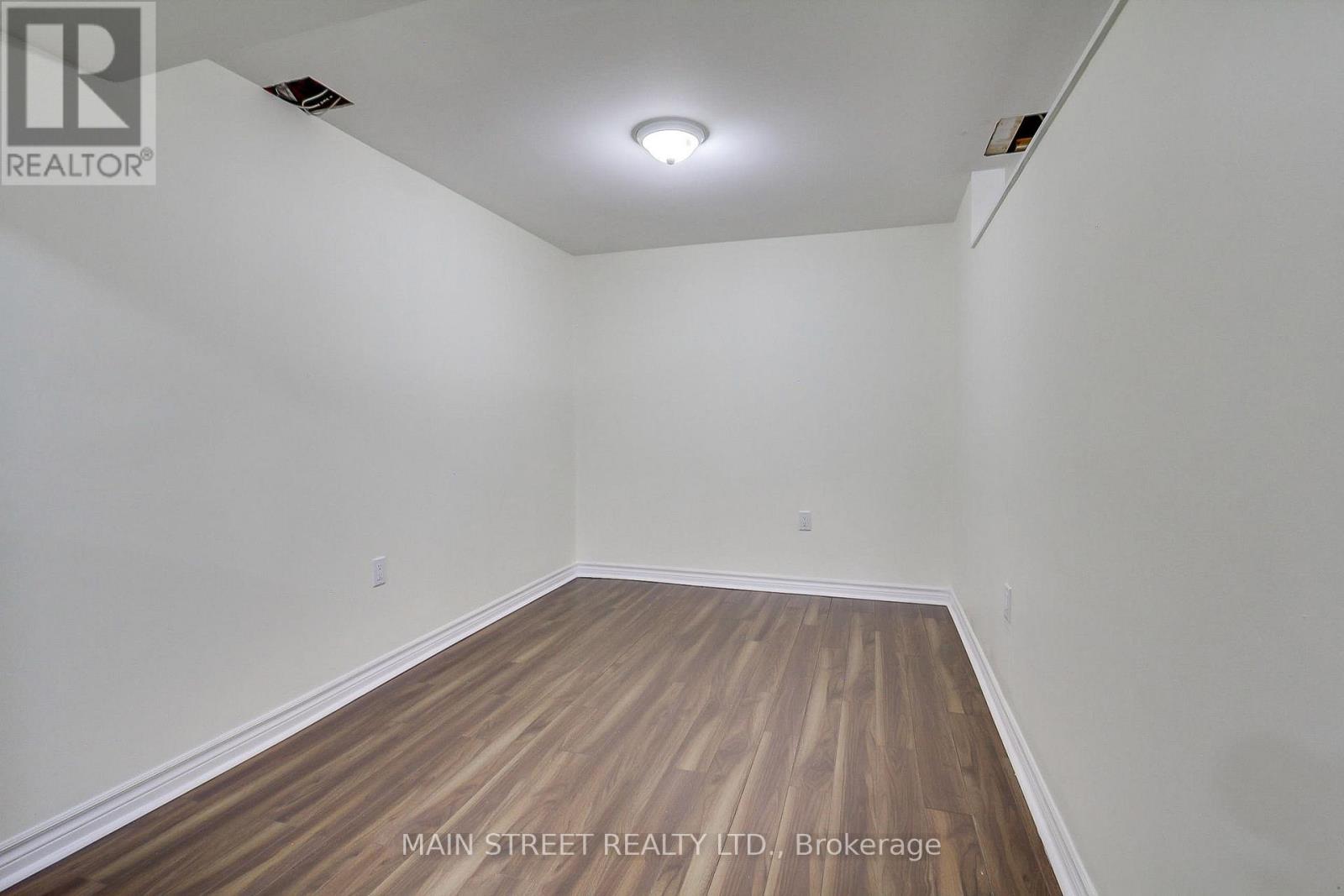 73 Four Seasons Crescent, East Gwillimbury, Ontario  L9N 0C4 - Photo 29 - N12561988