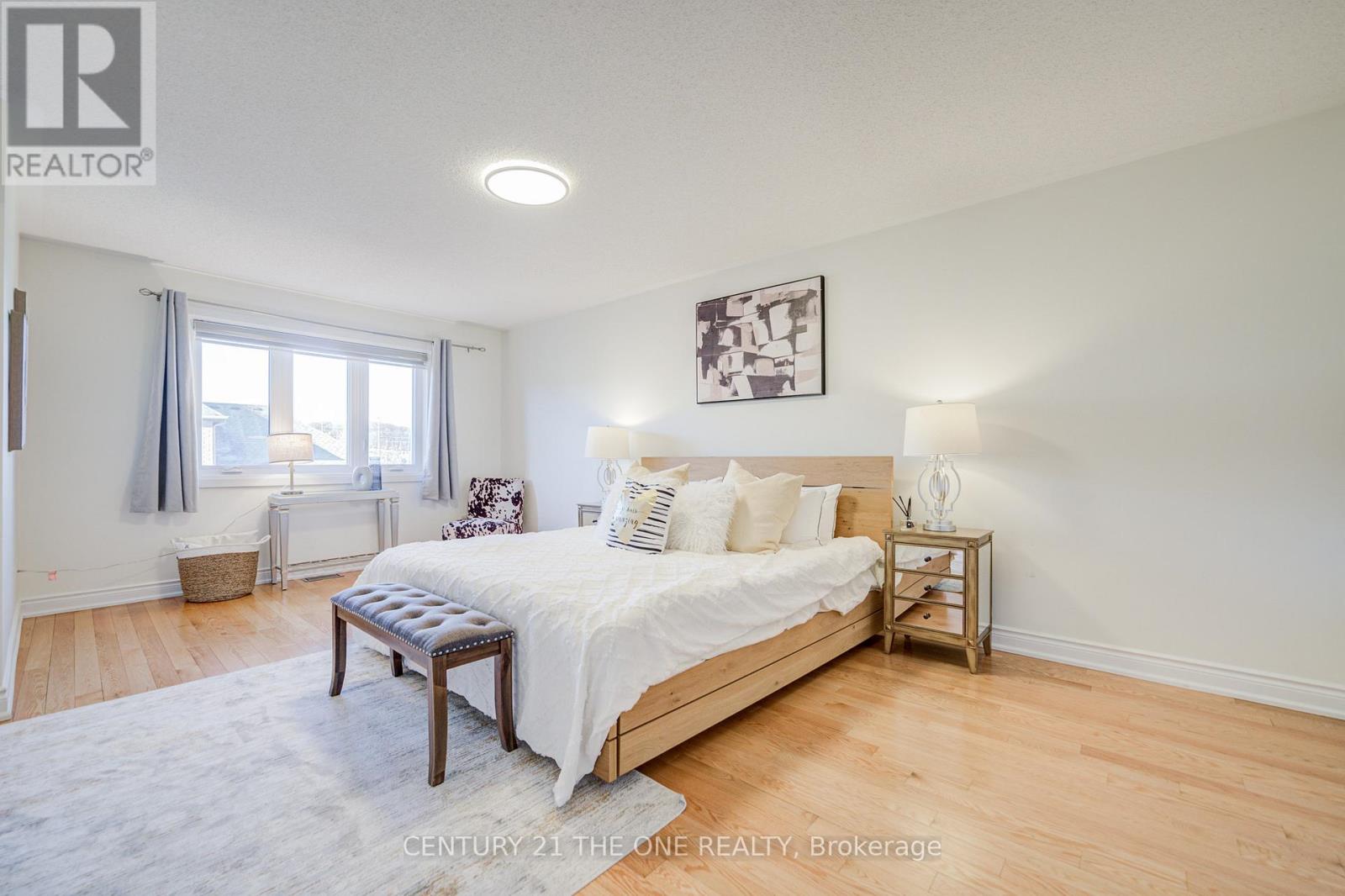 46 Mistywood Crescent, Vaughan, Ontario  L4J 9E6 - Photo 12 - N12561992